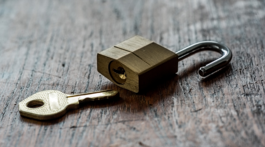 You risk losing key people if you don’t have a method to lock them in – we recommend using equity. You risk losing key people if you don’t have a method to lock them in – we recommend using equity.